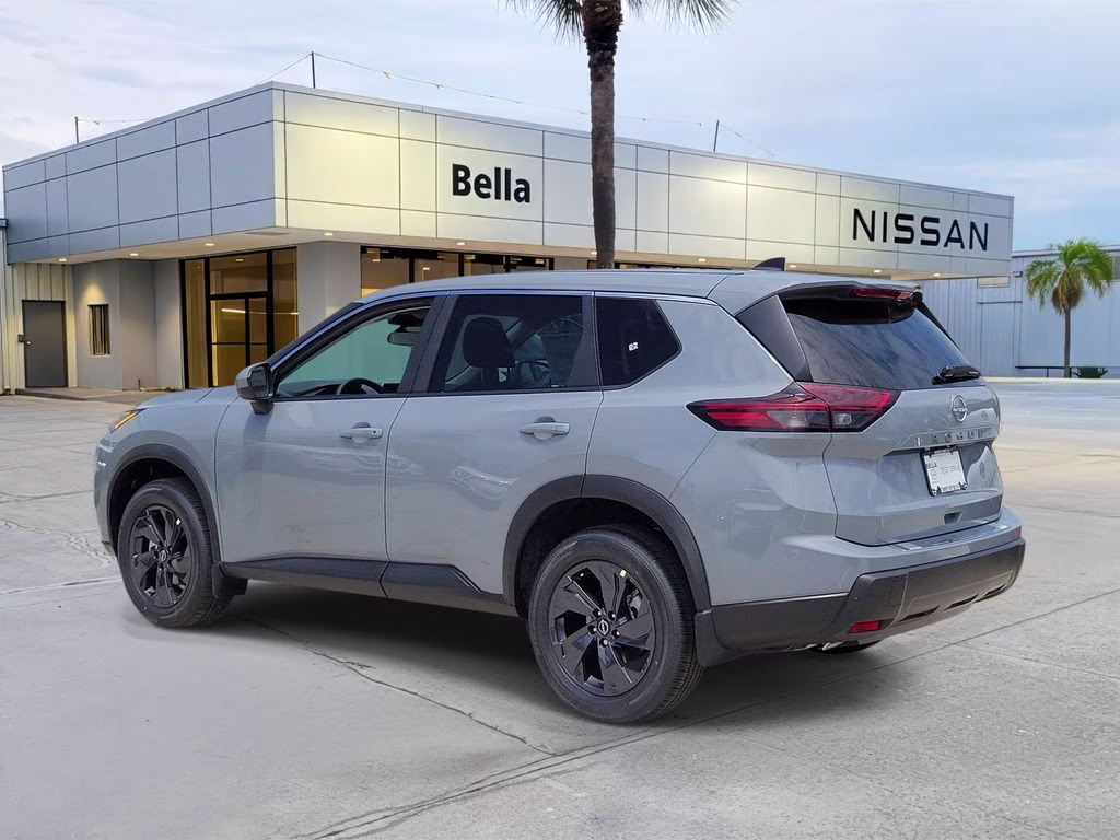 2026 Boulder Gray Pearl Nissan Rogue SV FWD SUV