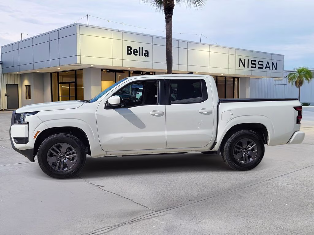 2025 Glacier White Nissan Frontier SV RWD Truck