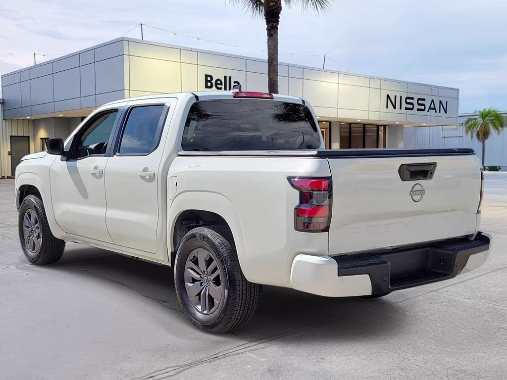 2025 Glacier White Nissan Frontier SV RWD Truck