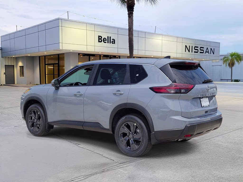 2026 Boulder Gray Pearl Nissan Rogue SV FWD SUV