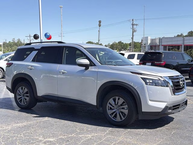 2025 Brilliant Silver Metallic Nissan Pathfinder SV 4X4 SUV
