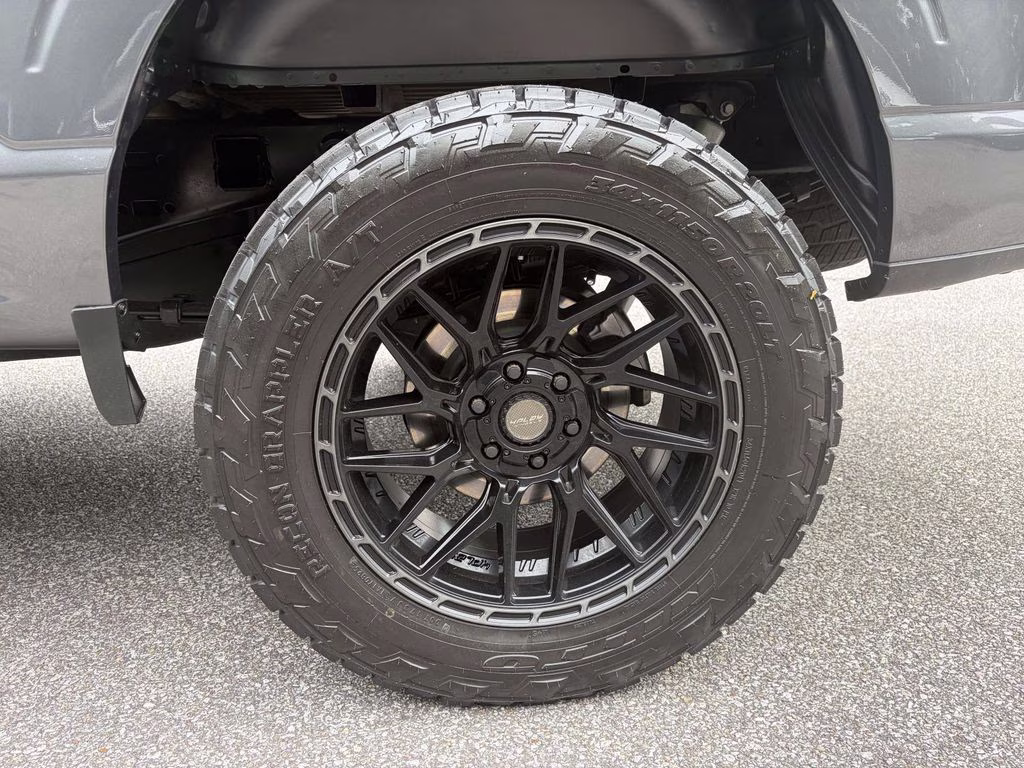 2023 Gray Metallic Ford F-150 XLT 4X4 Truck