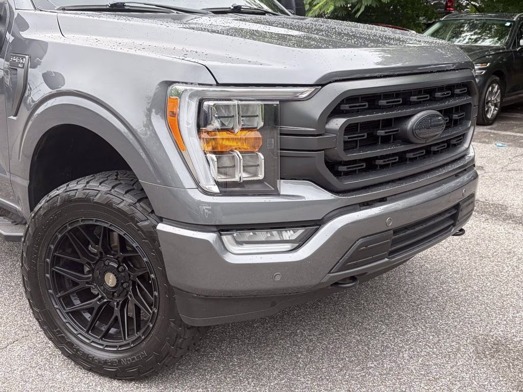 2023 Gray Metallic Ford F-150 XLT 4X4 Truck