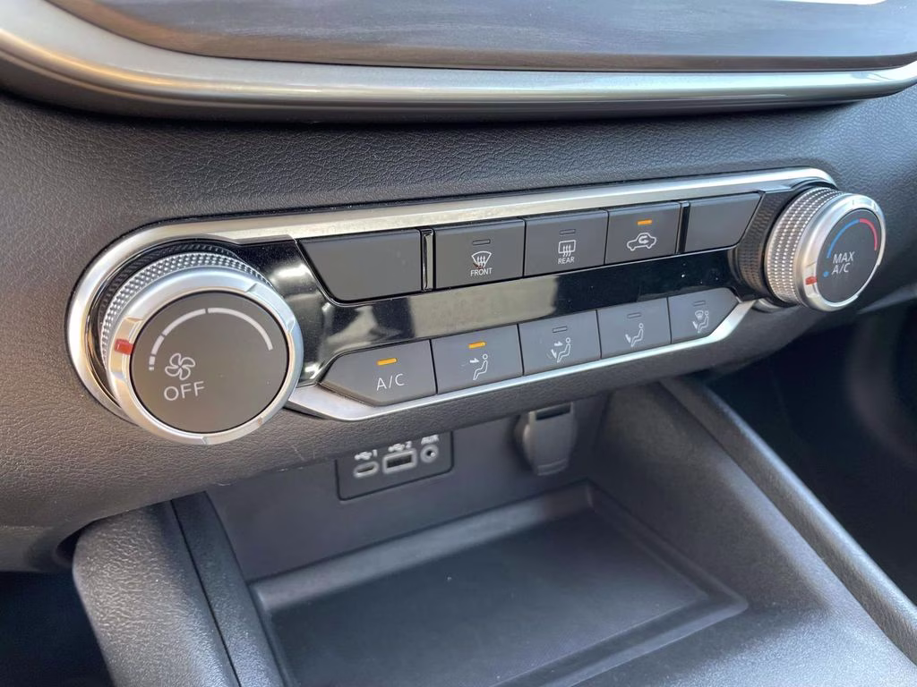 2025 Garnet Pearl Metallic Nissan Altima 2.5 SV FWD Sedan