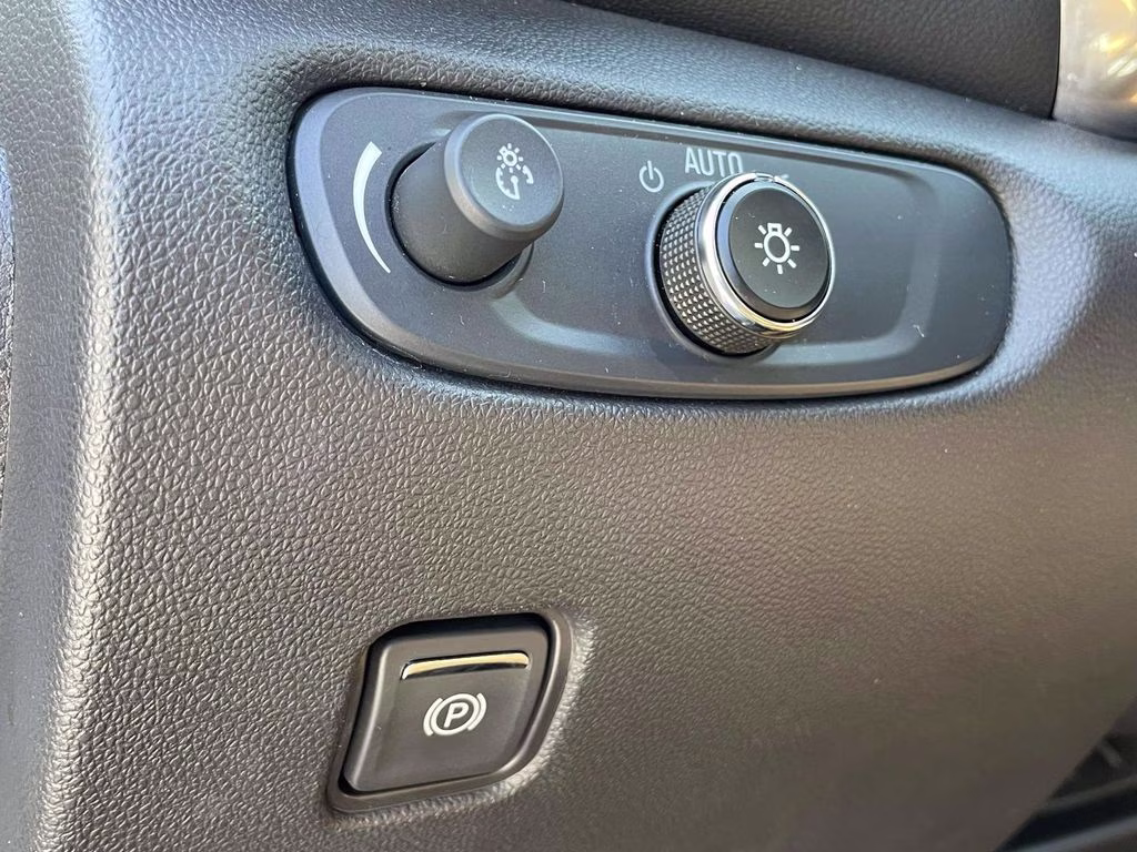 2025 Sterling Gray Metallic Chevrolet Blazer LT AWD SUV