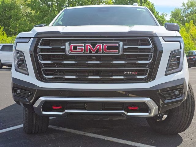 2026 Summit White GMC Yukon XL AT4 4X4 SUV