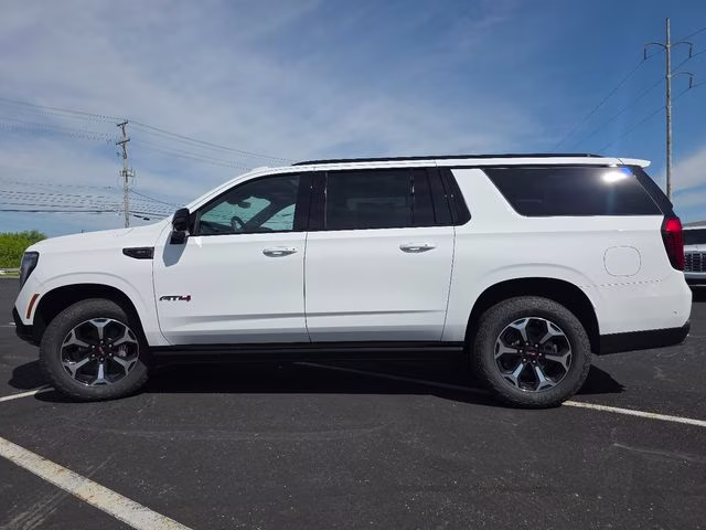 2026 Summit White GMC Yukon XL AT4 4X4 SUV