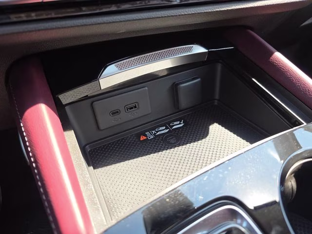 2026 Iridescent White Tricoat Buick Envision Sport Touring AWD SUV