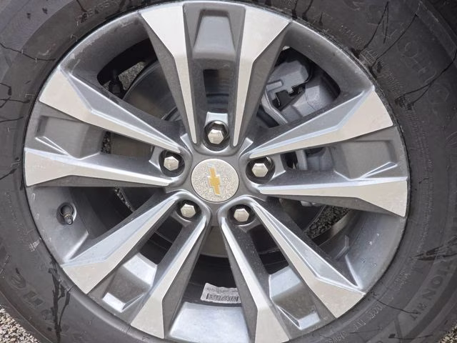 2026 Mosaic Black Metallic Chevrolet Equinox LT FWD SUV
