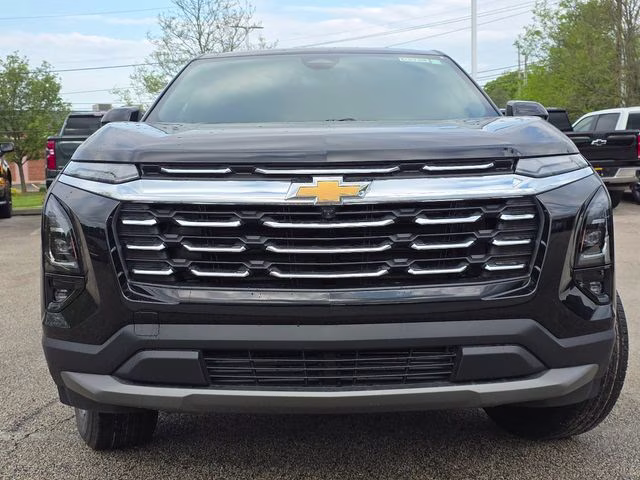 2026 Mosaic Black Metallic Chevrolet Equinox LT FWD SUV