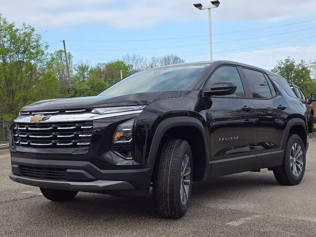 2026 Mosaic Black Metallic Chevrolet Equinox LT FWD SUV