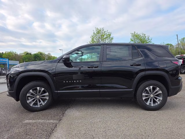 2026 Mosaic Black Metallic Chevrolet Equinox LT FWD SUV
