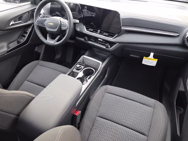 2026 Mosaic Black Metallic Chevrolet Equinox LT FWD SUV