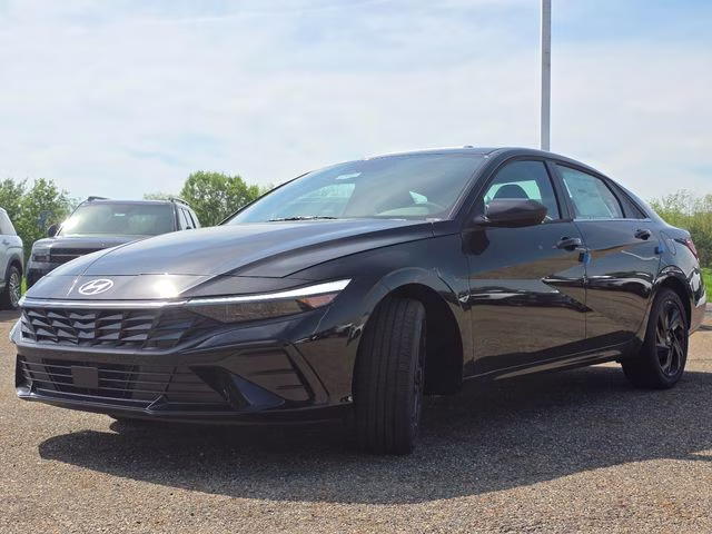 2026 Abyss Black Hyundai Elantra SEL Sport FWD Sedan