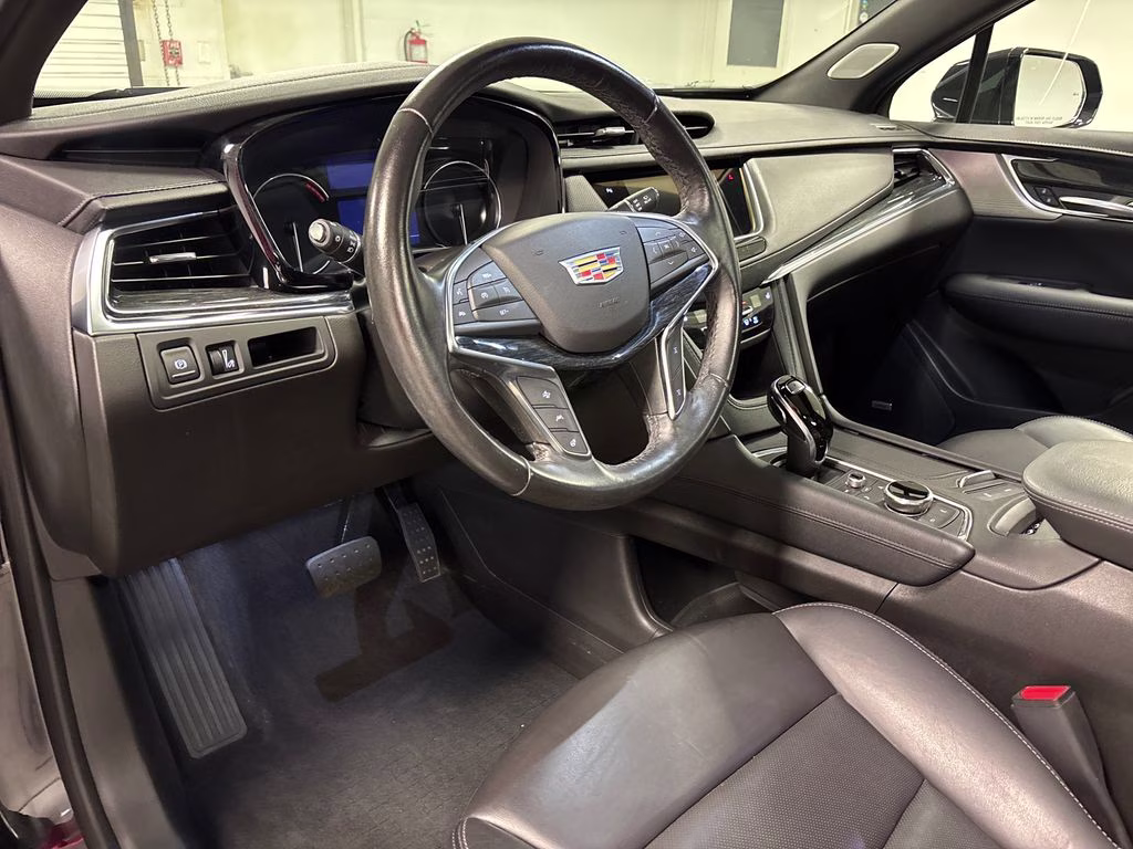 2023 Stellar Black Metallic Cadillac XT5 Premium Luxury AWD SUV