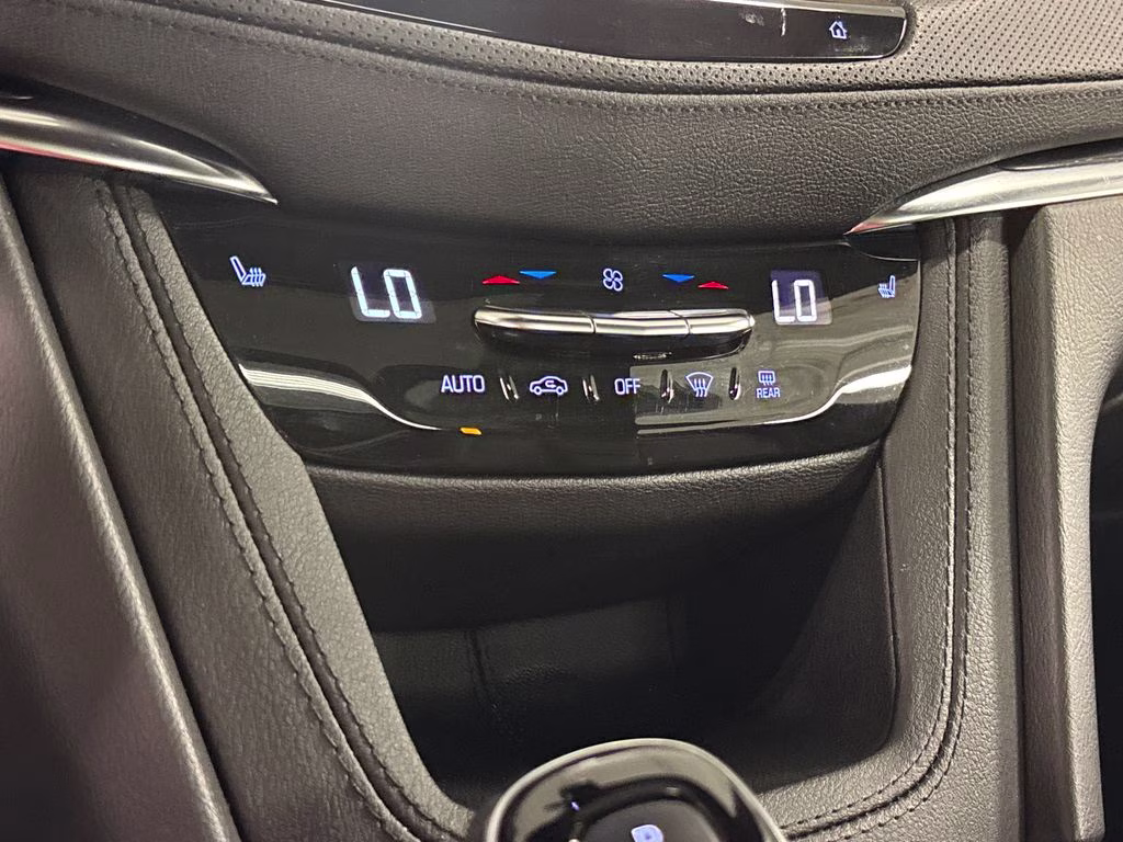 2023 Stellar Black Metallic Cadillac XT5 Premium Luxury AWD SUV