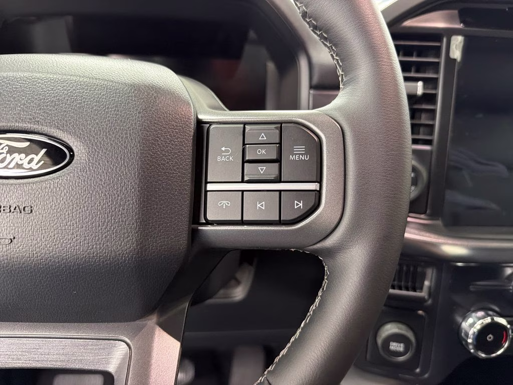 2026 AVALANCHE Ford F-150 Lariat RWD Truck