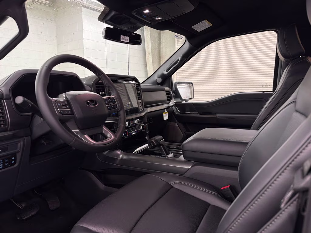2026 AVALANCHE Ford F-150 Lariat RWD Truck