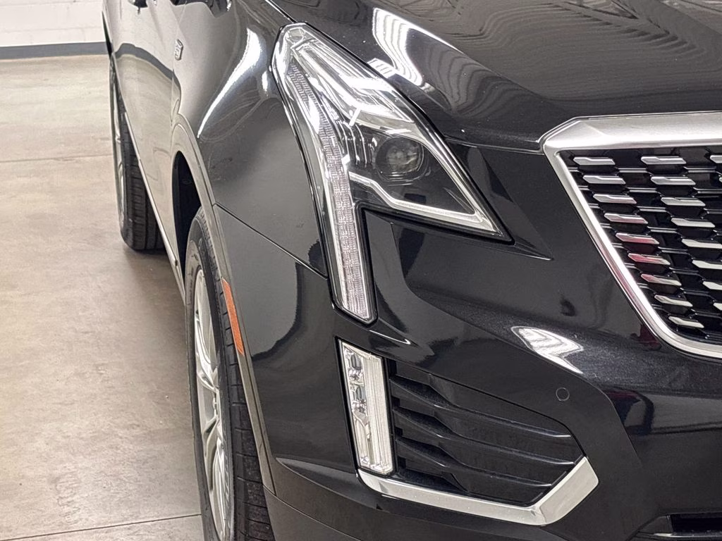 2023 Stellar Black Metallic Cadillac XT5 Premium Luxury AWD SUV