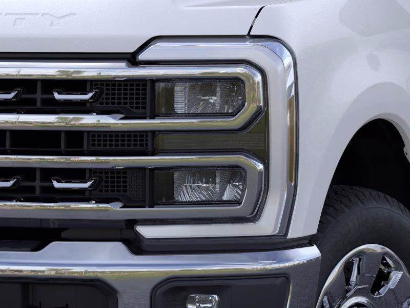 2026 White Ford Super Duty F-250 SRW Lariat 4X4 Truck
