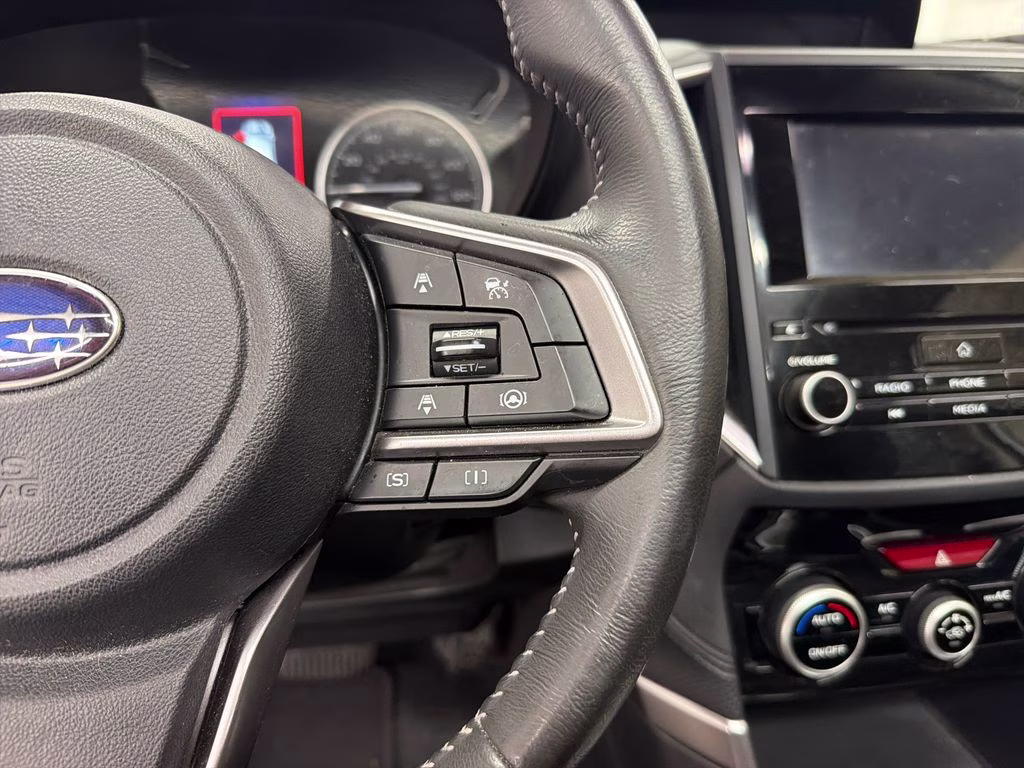 2023 Ice Silver Metallic Subaru Forester Premium AWD SUV