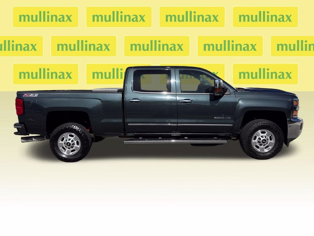 2017 Graphite Metallic Chevrolet Silverado 2500HD LTZ 4X4 Truck
