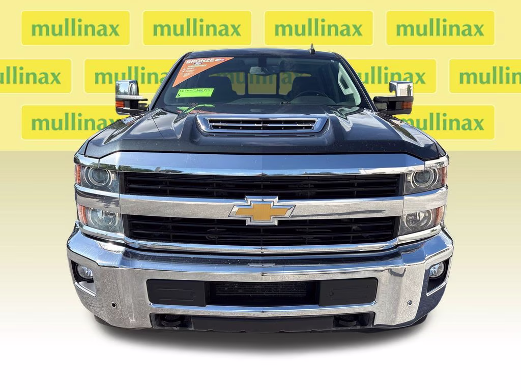 2017 Graphite Metallic Chevrolet Silverado 2500HD LTZ 4X4 Truck