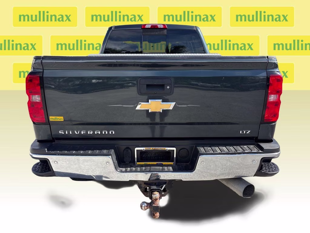 2017 Graphite Metallic Chevrolet Silverado 2500HD LTZ 4X4 Truck