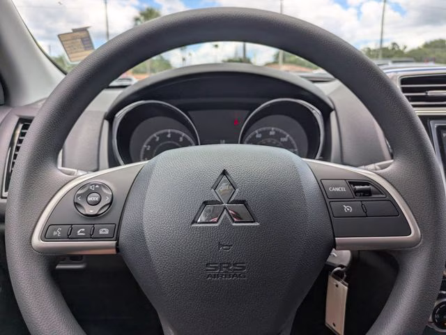 2026 White Diamond Mitsubishi Outlander Sport 2.0 SE 4X4 SUV