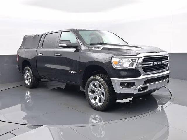 2019 Diamond Black Crystal Pearlcoat Ram 1500 Big Horn/Lone Star 4X4 Truck
