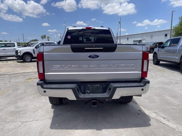 2021 Iconic Silver Metallic Ford Super Duty F-350 SRW Lariat 4X4 Truck