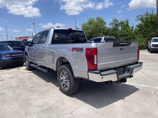 2021 Iconic Silver Metallic Ford Super Duty F-350 SRW Lariat 4X4 Truck