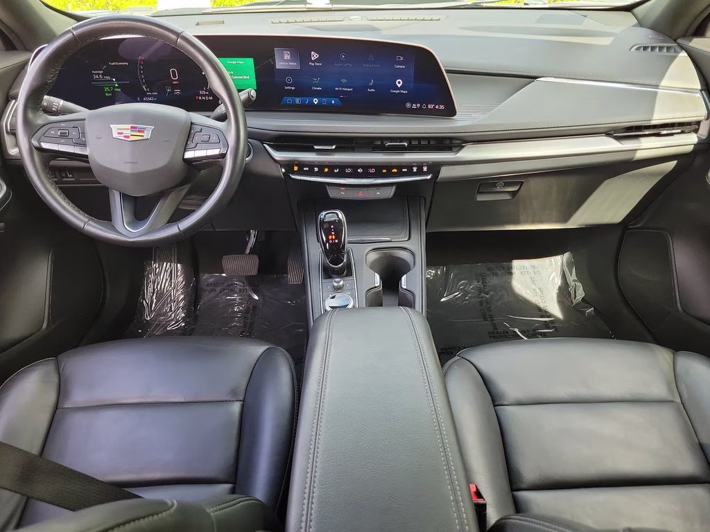 2025 Argent Silver Metallic Cadillac XT4 FWD Premium Luxury FWD SUV