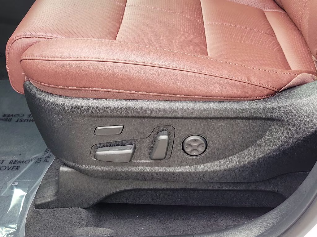 2025 Glacial White Pearl Kia Telluride SX AWD SUV