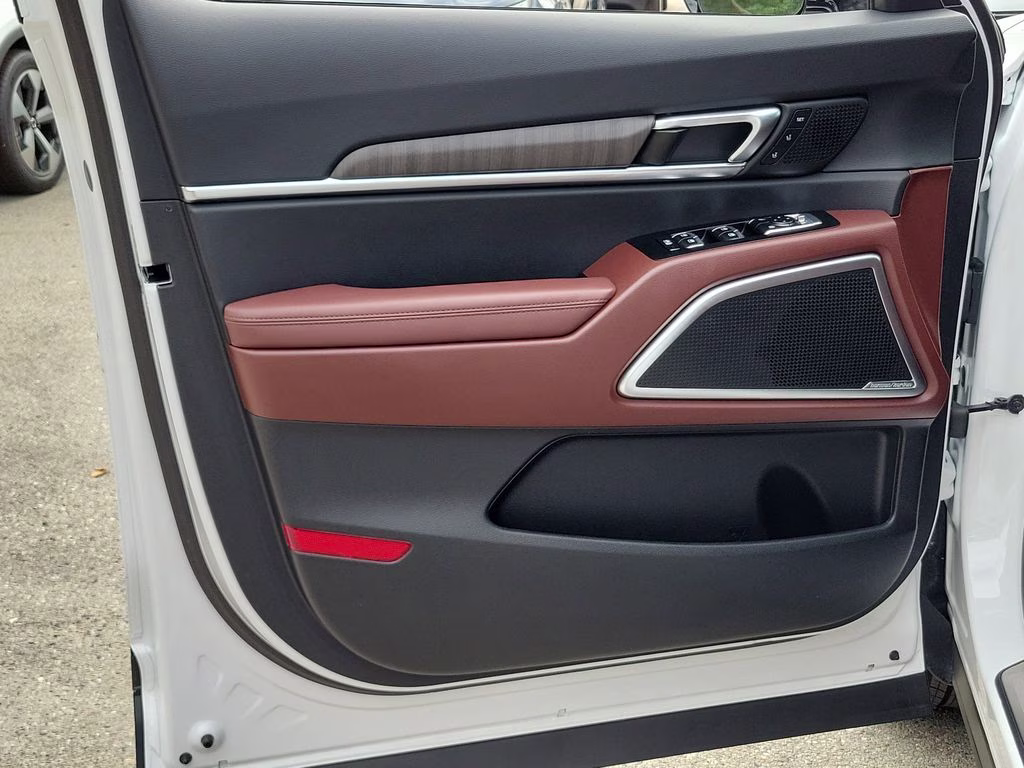 2025 Glacial White Pearl Kia Telluride SX AWD SUV