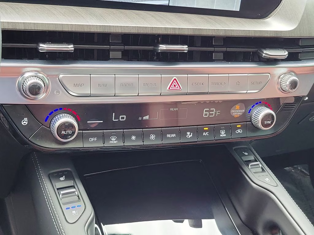 2025 Glacial White Pearl Kia Telluride SX AWD SUV