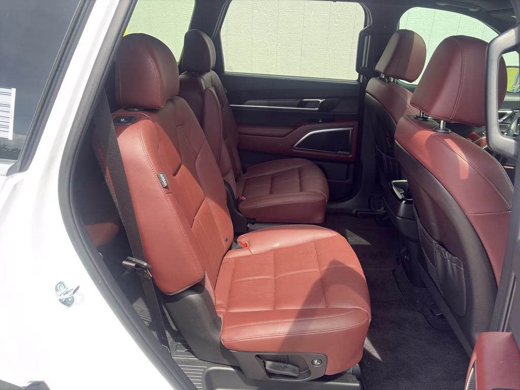 2025 Glacial White Pearl Kia Telluride SX AWD SUV