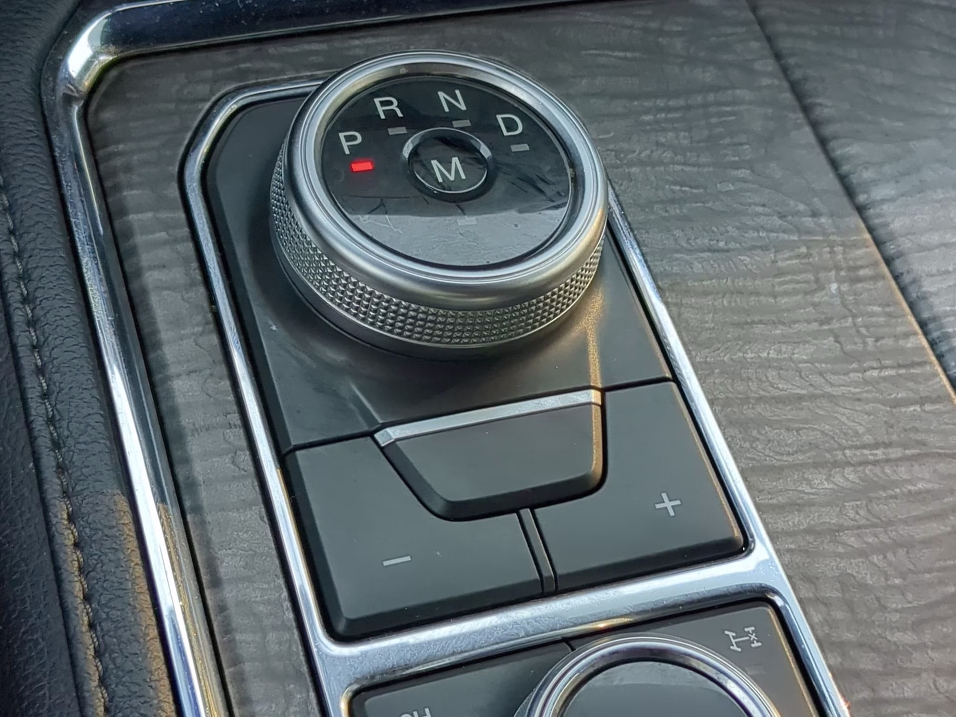 2021 Magnetic Metallic Ford Expedition Limited 4X4 SUV