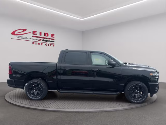 2026 Diamond Black Crystal Pearlcoat Ram 1500 Express 4X4 Truck