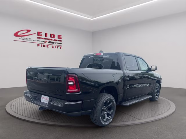 2026 Diamond Black Crystal Pearlcoat Ram 1500 Express 4X4 Truck