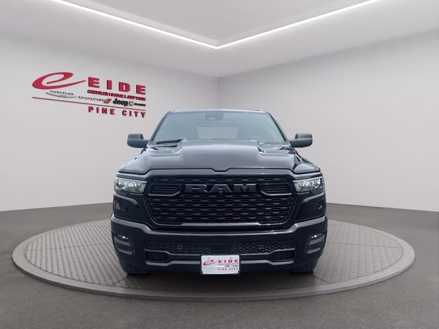 2026 Diamond Black Crystal Pearlcoat Ram 1500 Express 4X4 Truck