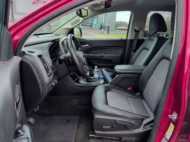 2017 Cajun Red Tintcoat Chevrolet Colorado Z71 4X4 Truck