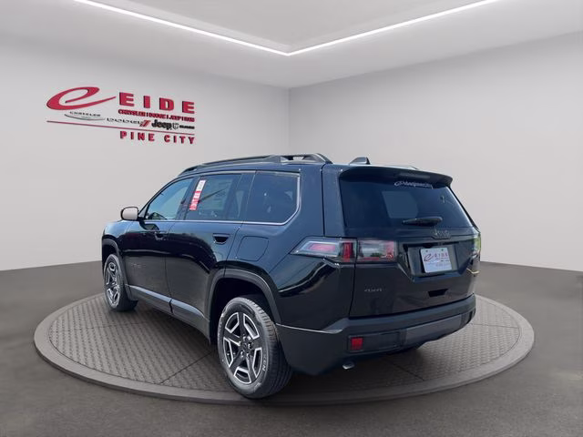 2026 Diamond Black Crystal Pearlcoat Jeep Cherokee Limited 4X4 SUV