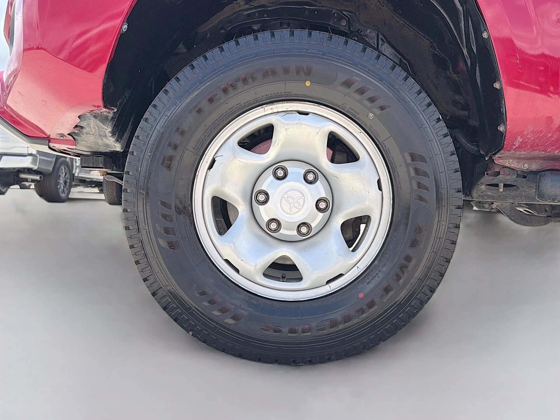 2016 Barcelona Red Metallic Toyota Tacoma SR RWD Truck