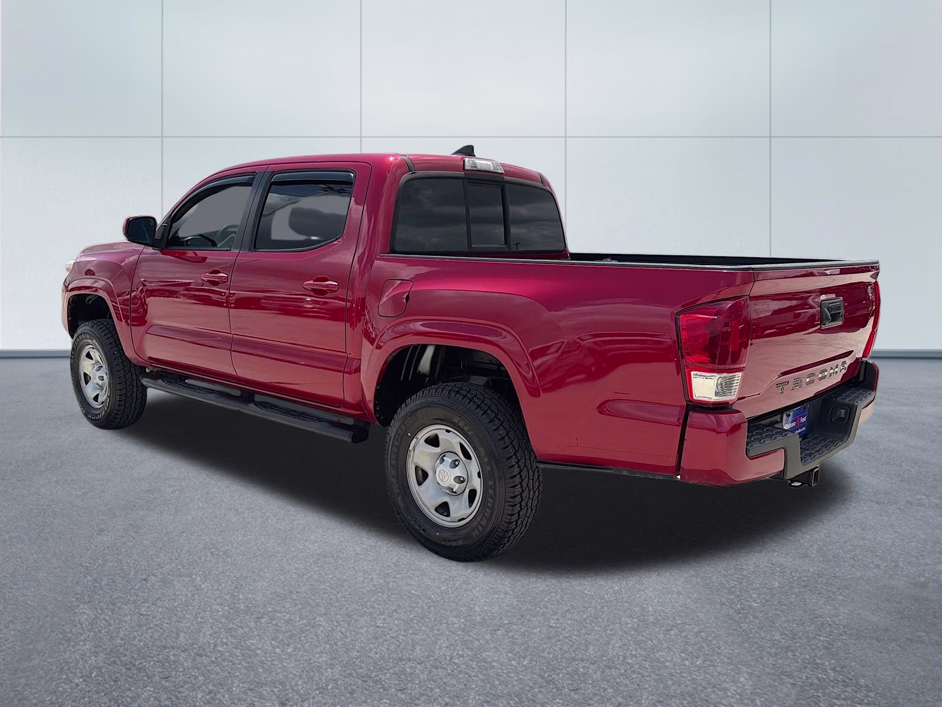 2016 Barcelona Red Metallic Toyota Tacoma SR RWD Truck