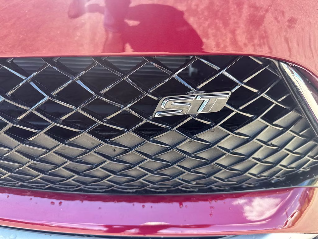 2025 Cinnabar Metallic Buick Envista Sport Touring FWD SUV