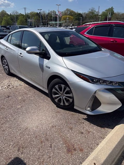 2020 Toyota Prius Prime Limited FWD Hatchback
