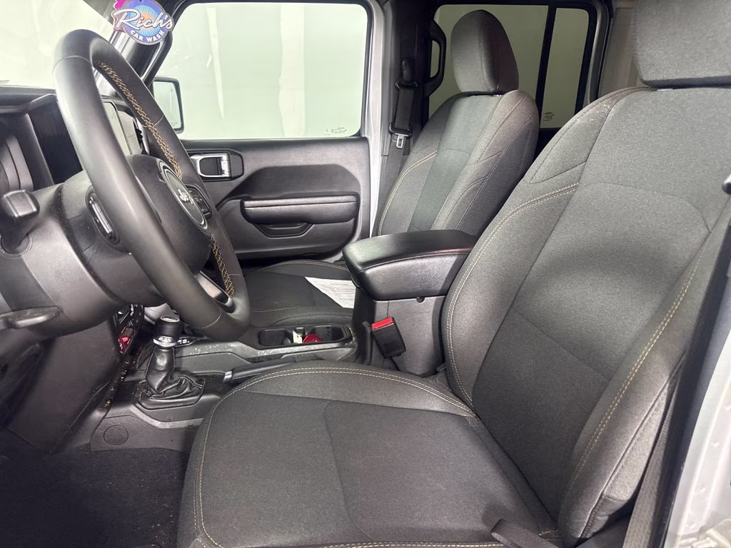 2024 Silver Zynith Clearcoat Jeep Wrangler Sport 4X4 SUV
