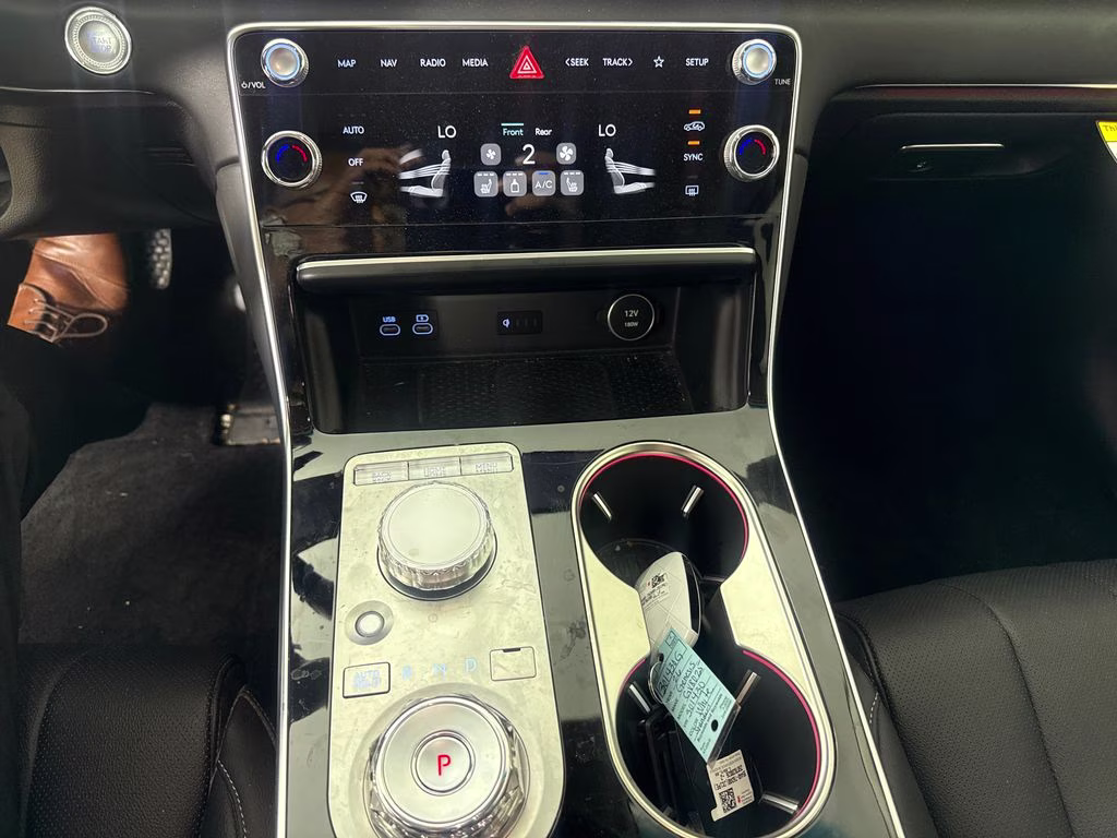 2026 White Genesis GV80 2.5T AWD SUV