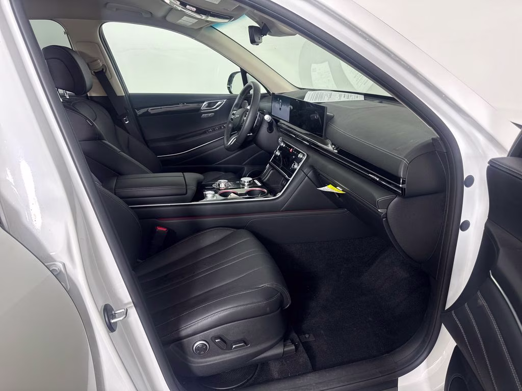 2026 White Genesis GV80 2.5T AWD SUV